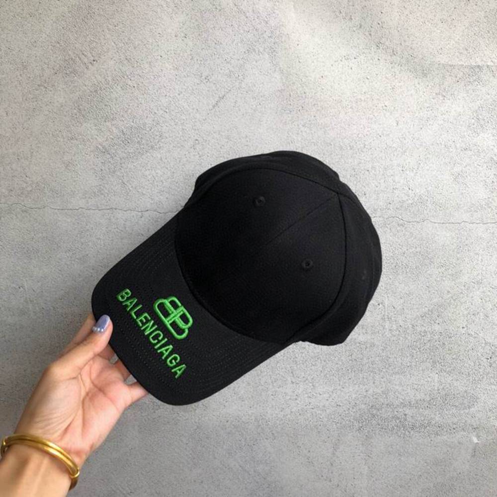 Ba1en*iaga Hat